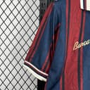 ברצלונה מהדורה מיוחדת רטרו Barça